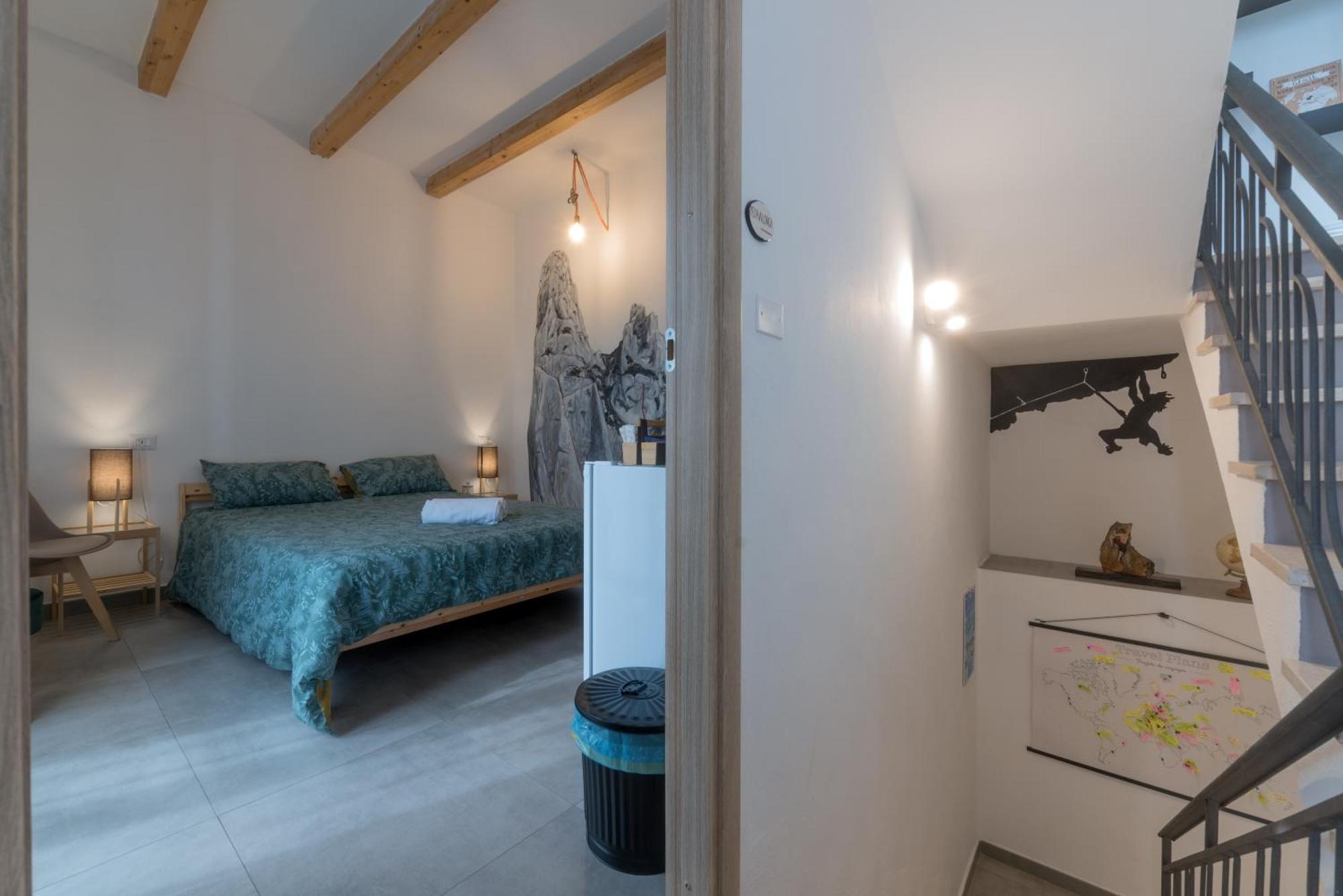 Bedandclimbing Hotell Baunei Exteriör bild